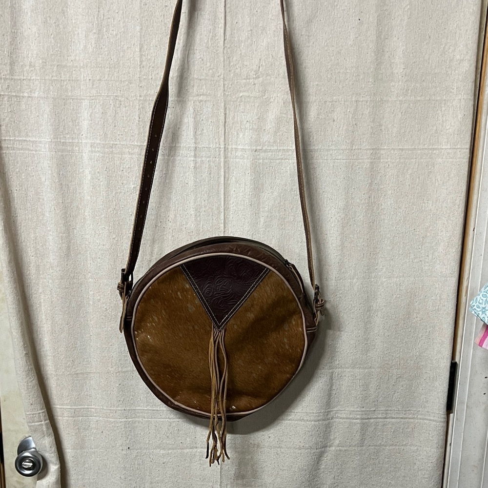Hopofly Brown Leather and fur Round Crossbody Bag